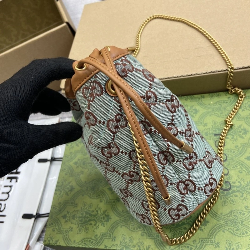 Gvc*1 bucket bags 4011-0026