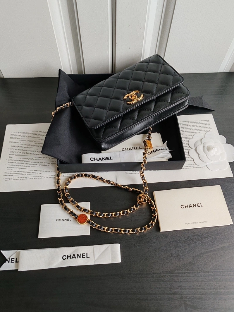 Ch**el woc bags 4017-0931