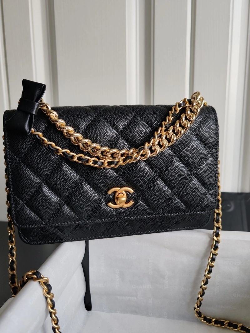 Ch**el woc bags 4017-1309