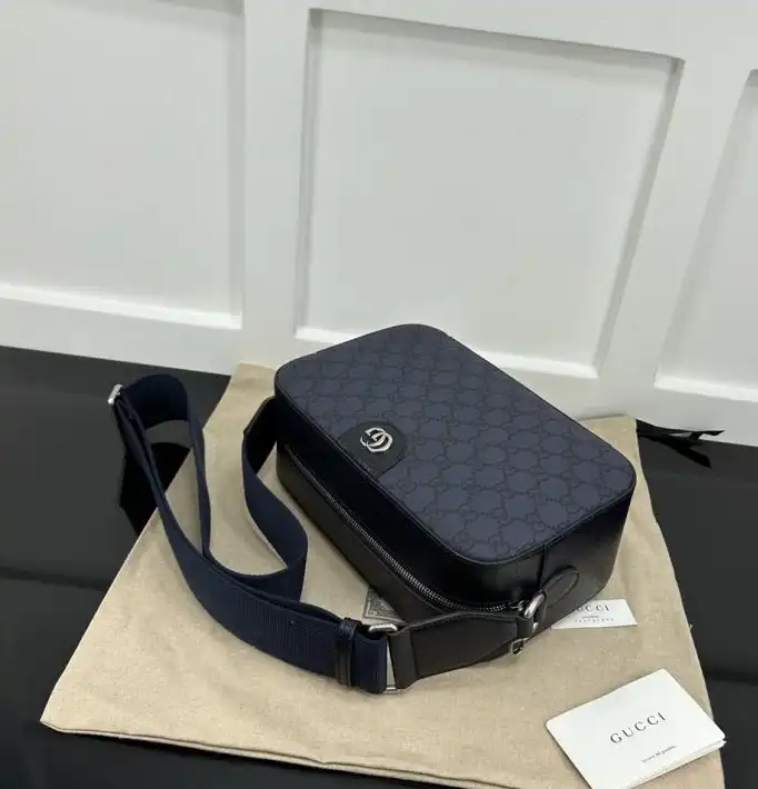 Gvc*1 satchel bags 4034f-0027