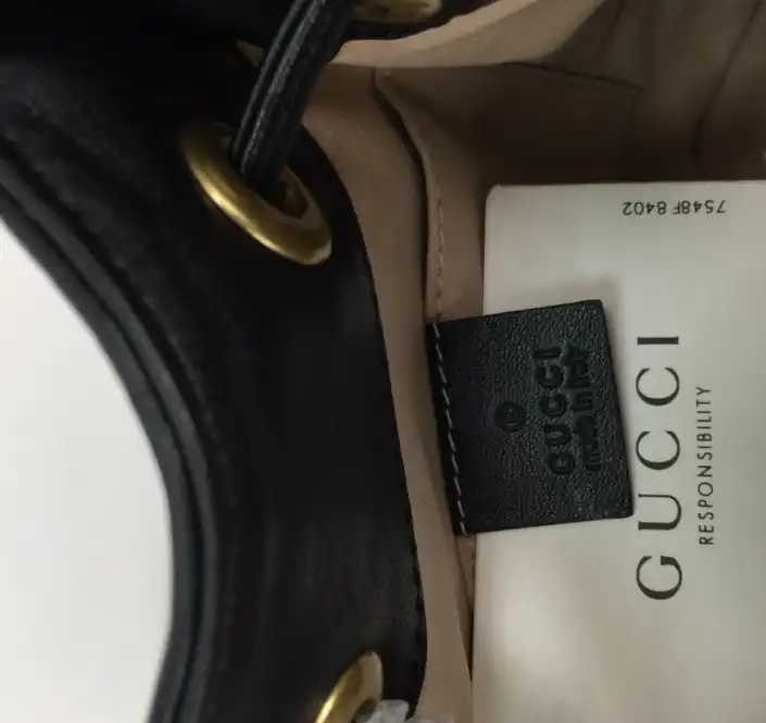 Gvc*1 bucket bags 4034h-0135