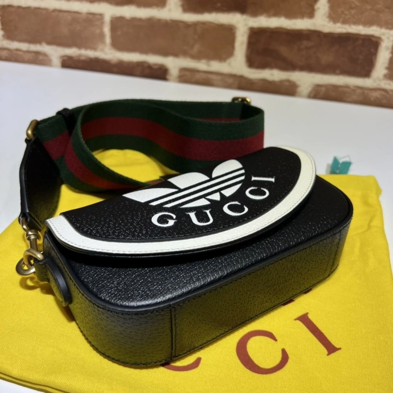 Gvc*1 satchel bags 4036-1011