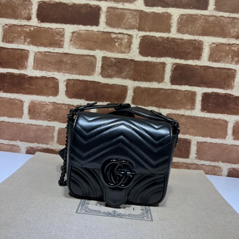Gvc*1 satchel bags 4036b-0837