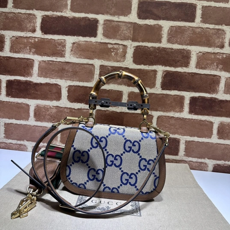 Gvc*1 top handle bags 4036c-0050
