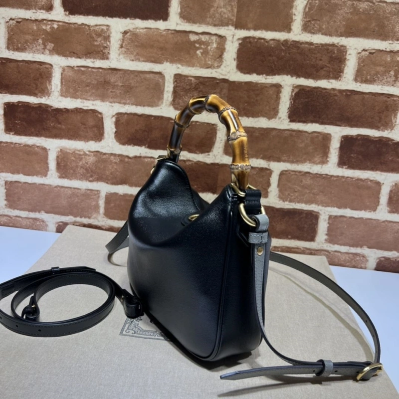 Gvc*1 top handle bags 4036c-0266