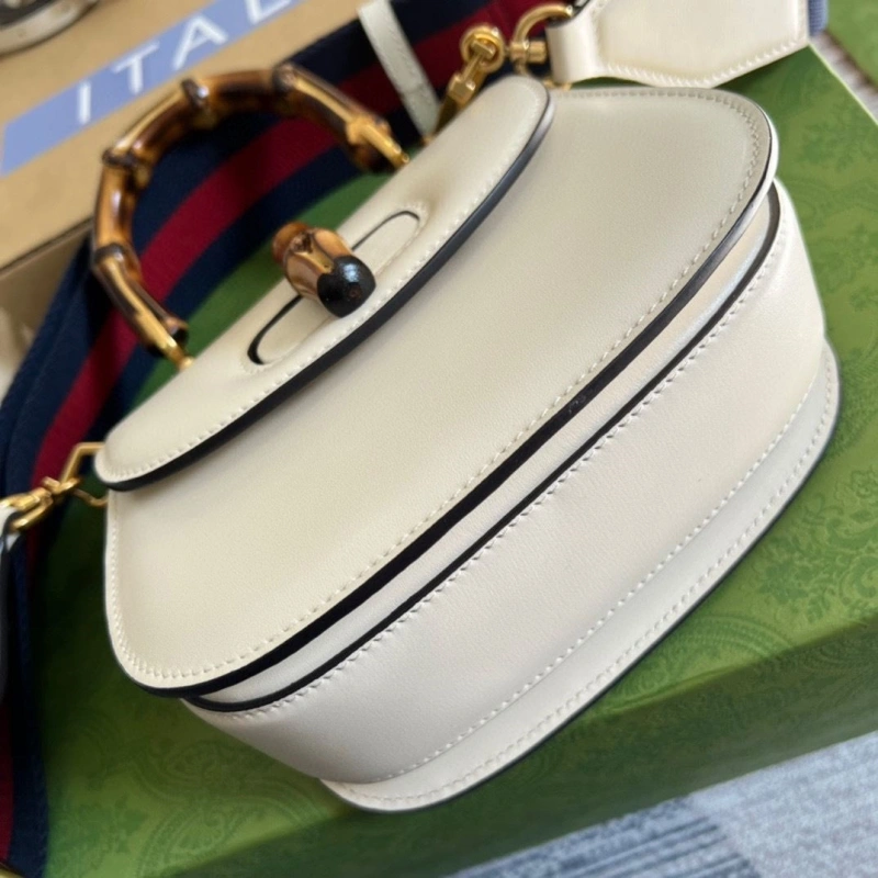Gvc*1 top handle bags 4036c-2347