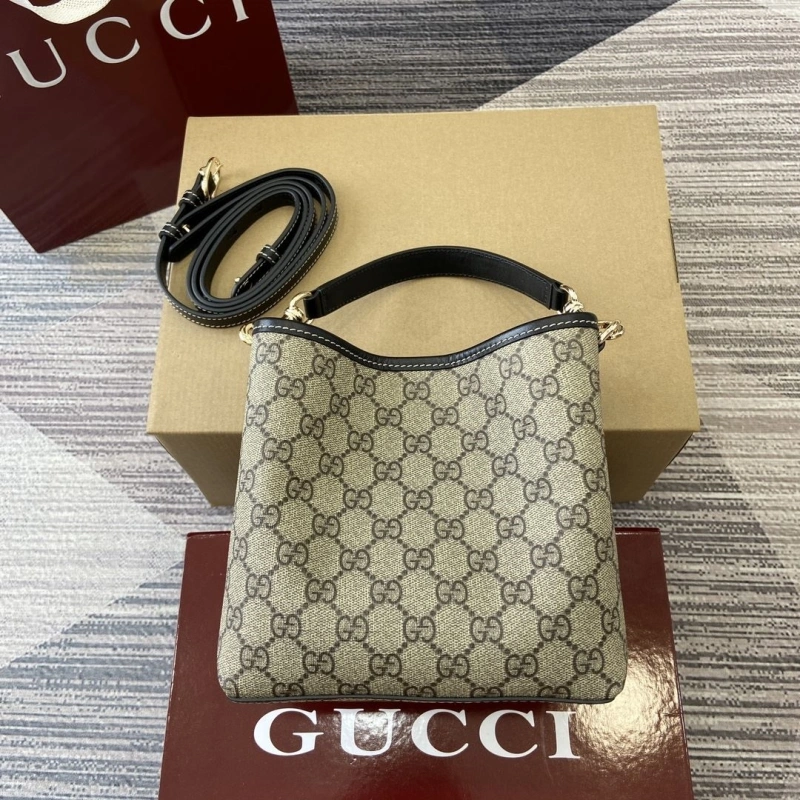 Gvc*1 top handle bags 4036c-2457