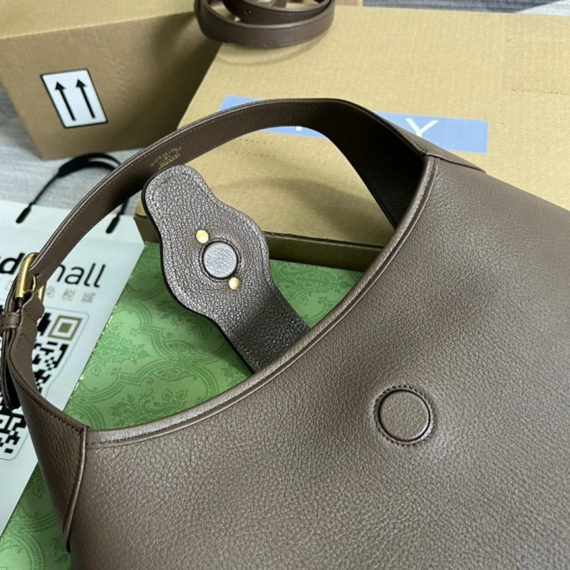 Gvc*1 top handle bags 4036c-2595