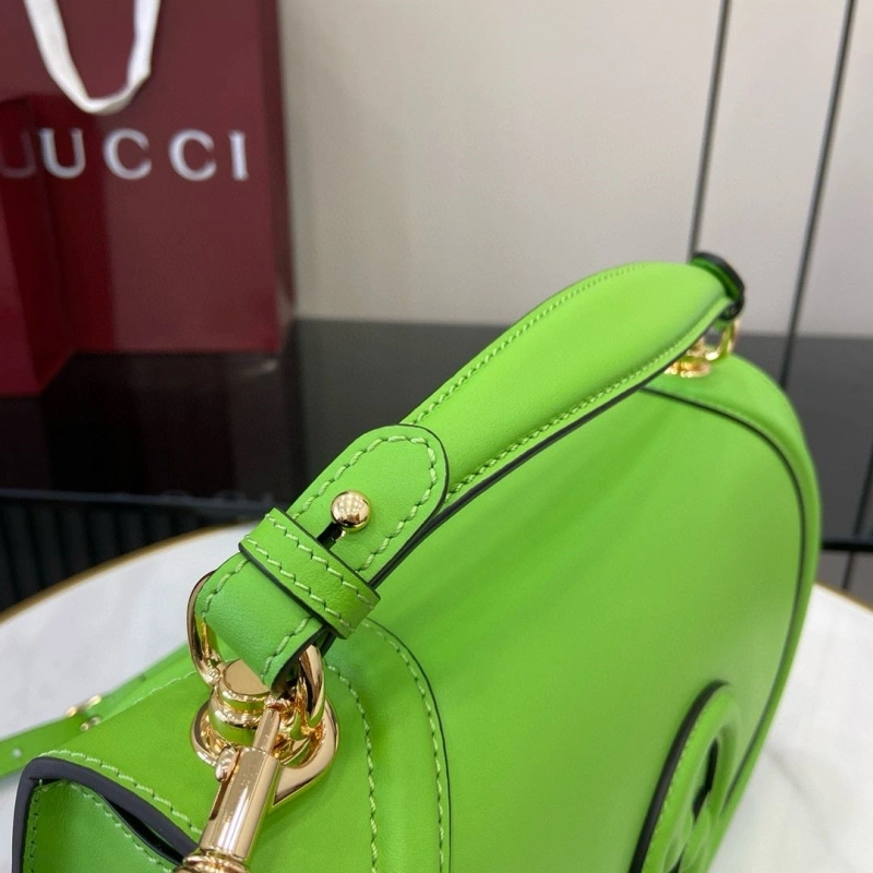 Gvc*1 top handle bags 4036c-3329