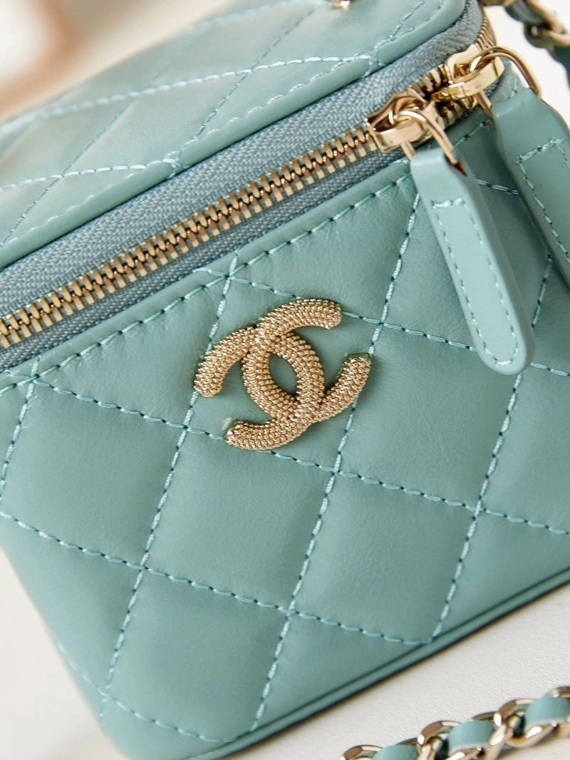 Ch**el cosmetic bags 4046g-0044