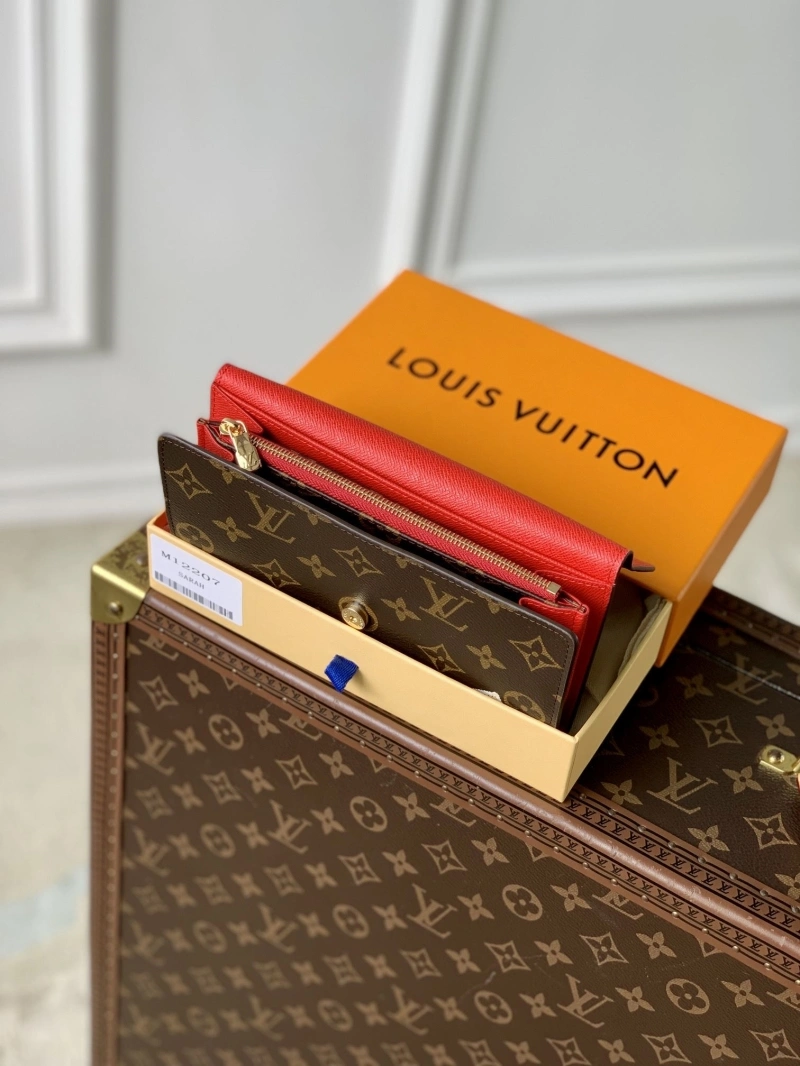 LV Wallets 4048A-0052