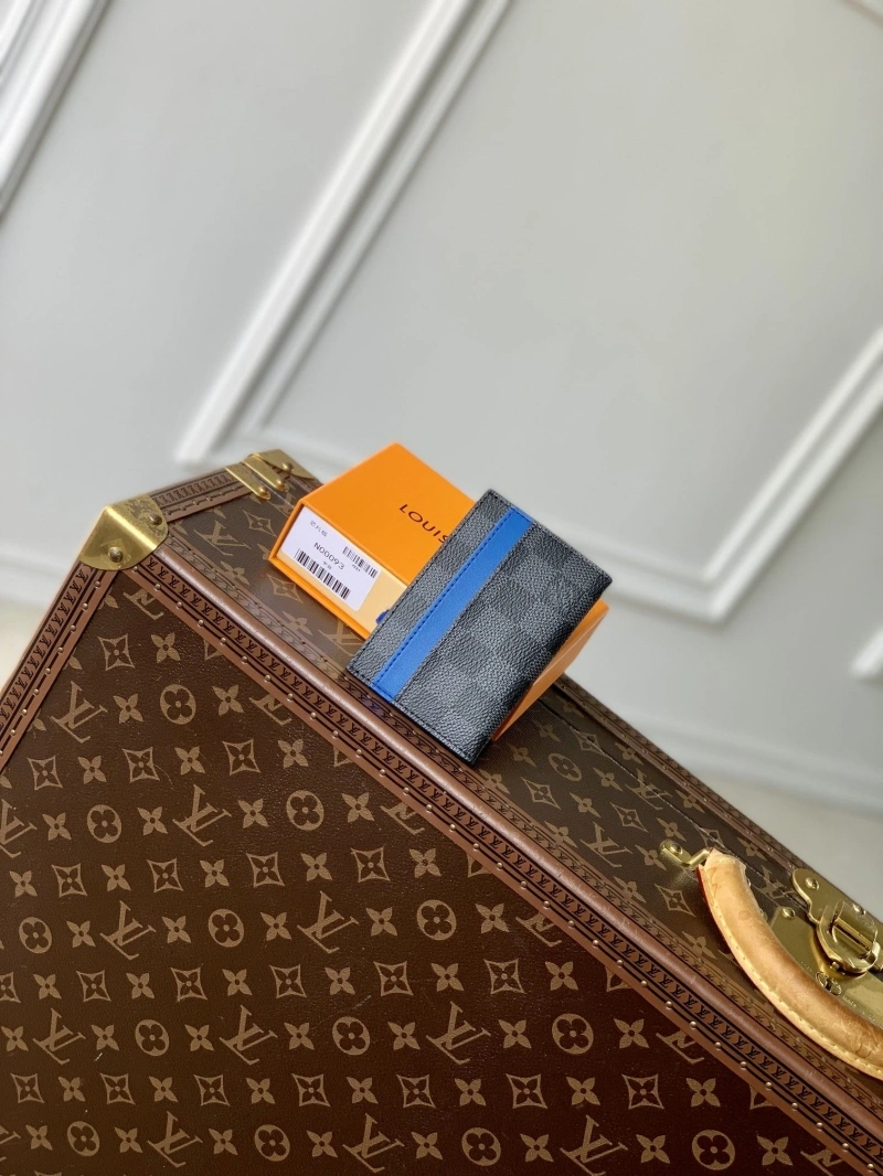 LV Wallets 4048A-0074