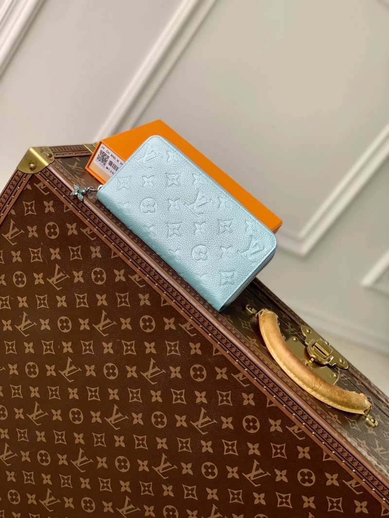 LV Wallets 4048A-0137