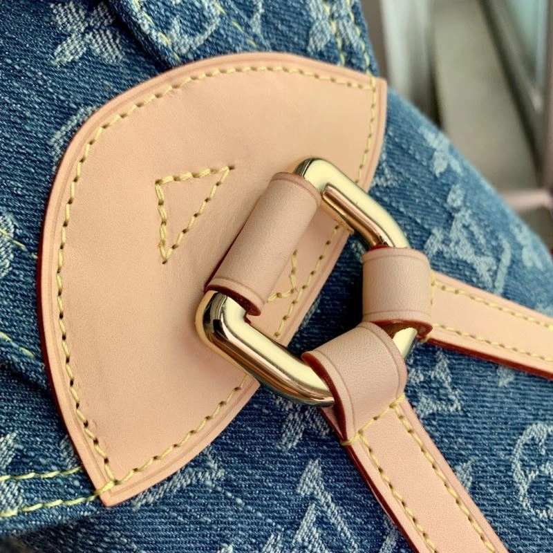 LV Backpacks 4048F-0054