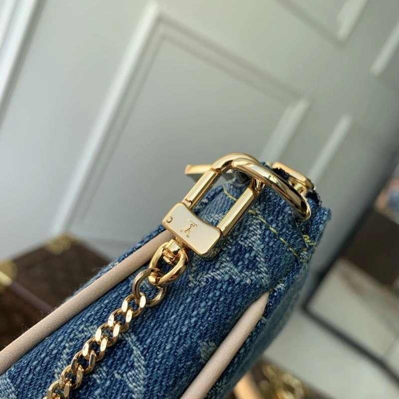 LV Wallets 4048F-0101