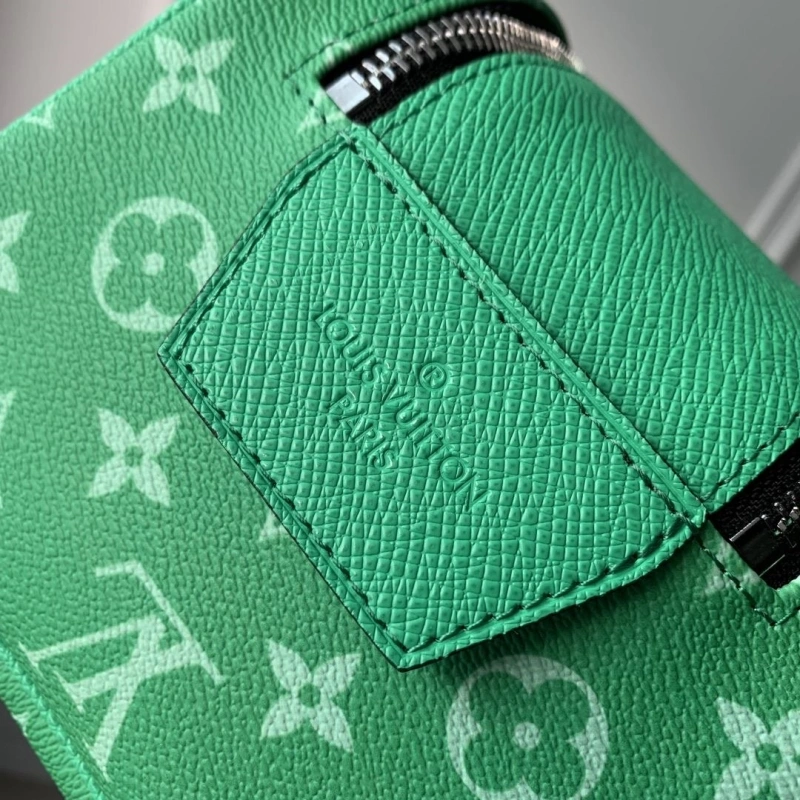 LV Cosmetic Bags 4048G-0067