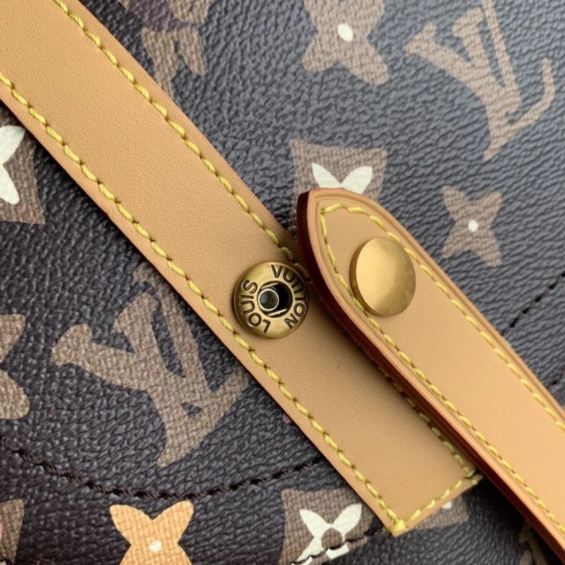 LV Backpacks 4048H-0057