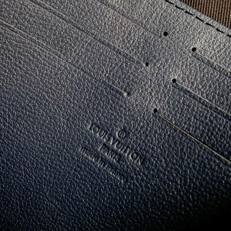 LV Clutch Bags 4048H-0118