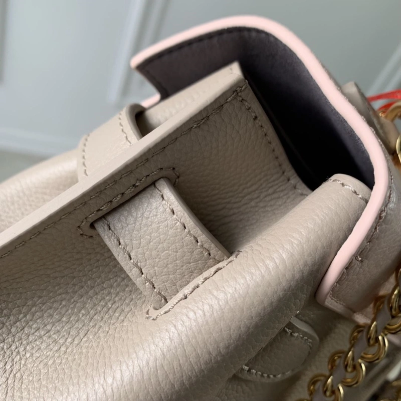 LV Top Handle Bags 4048I-0329