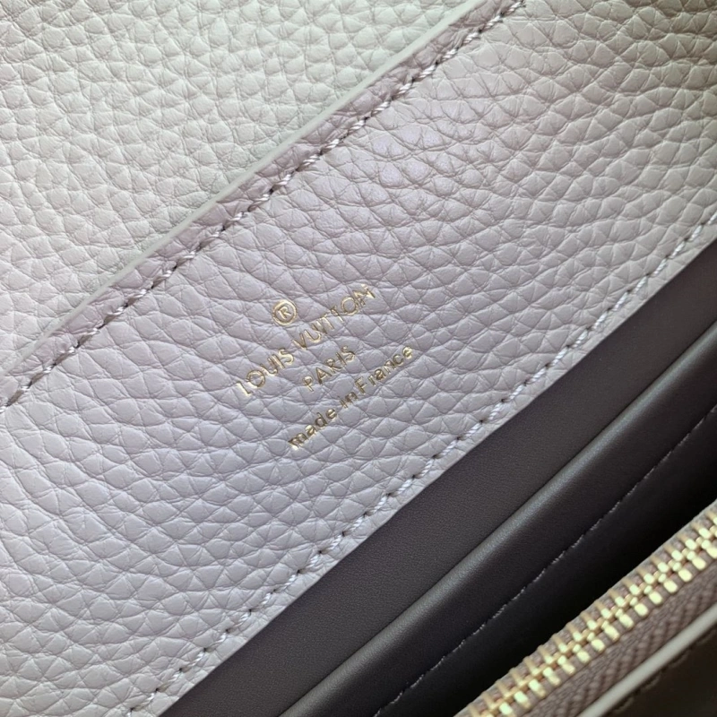 LV Capucines Bags 4048I-0493