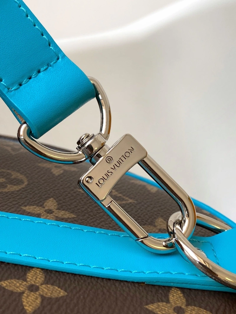 LV Travel Bags 4056A-0015