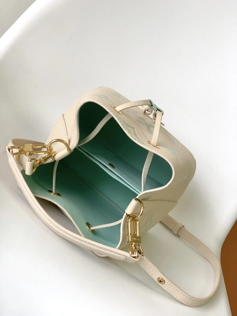 LV Bucket Bags 4056D-0436