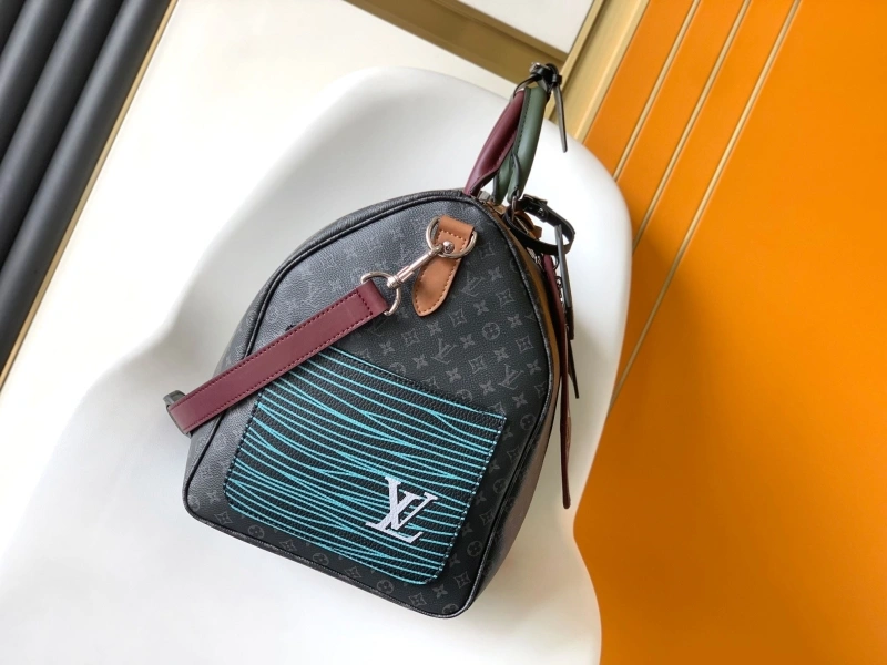 LV Travel Bags 4056D-0469
