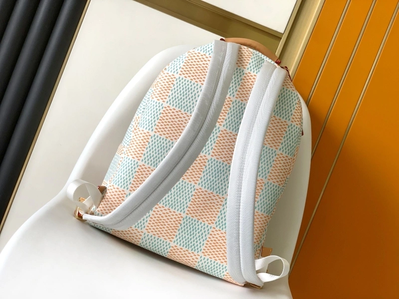 LV Backpacks 4056D-0519