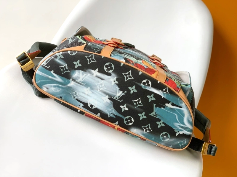 LV Backpacks 4056D-0549