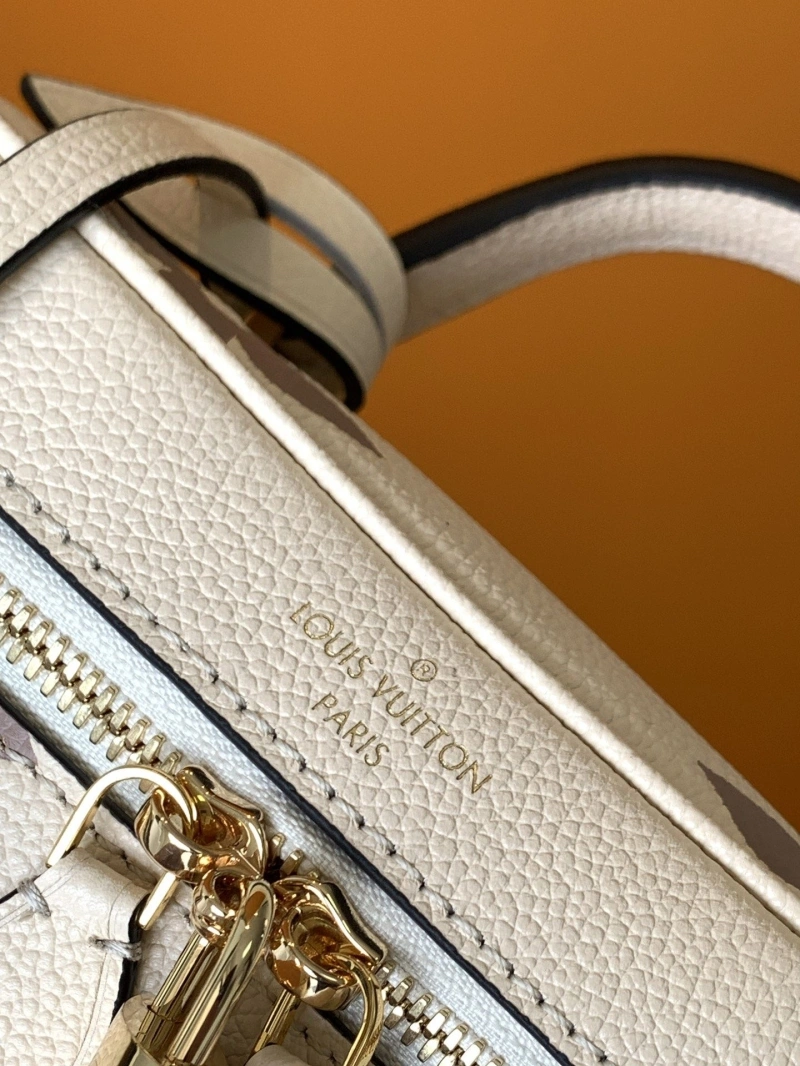 LV Cosmetic Bags 4056F-0106