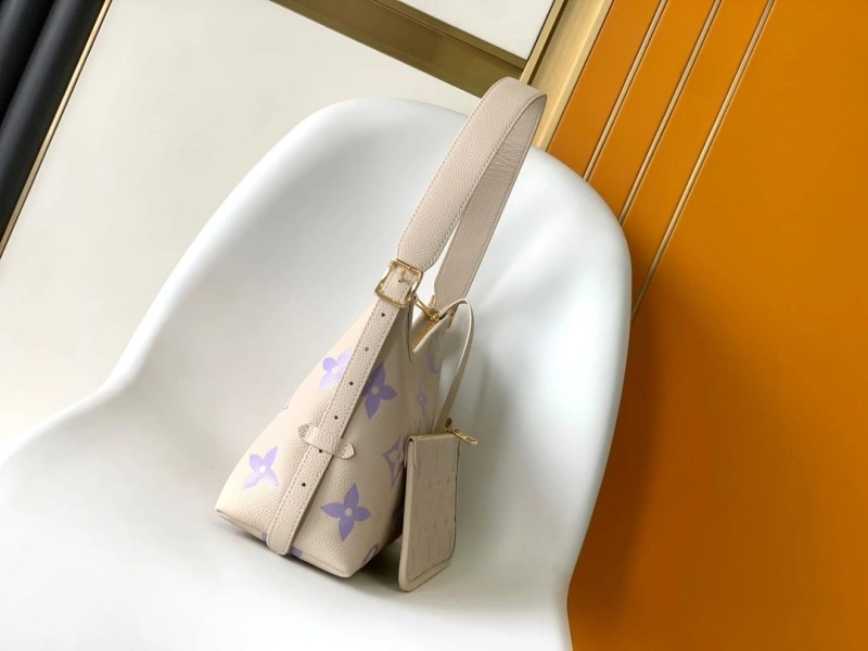 LV Shopping Bags 4056F-0110