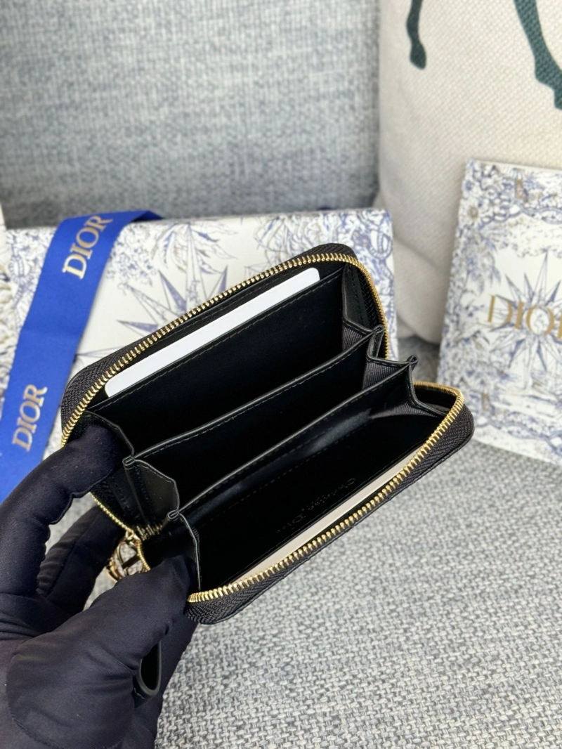 D10r wallets 4081-0649