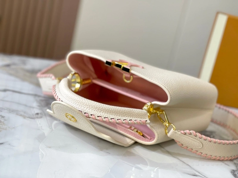 LV Capucines Bags 4081B-0232