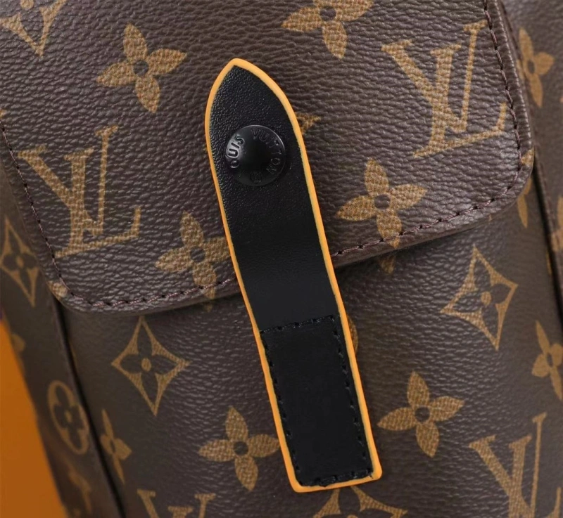 LV Backpacks 4081B-0241