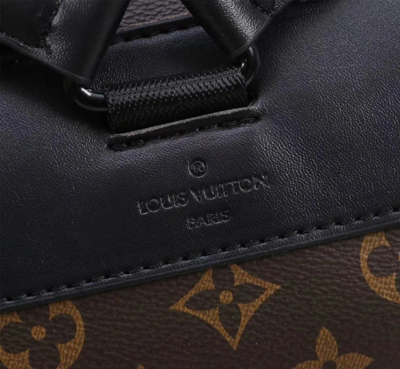 LV Backpacks 4081B-0241