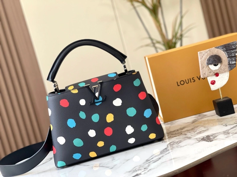 LV Capucines Bags 4081B-0275