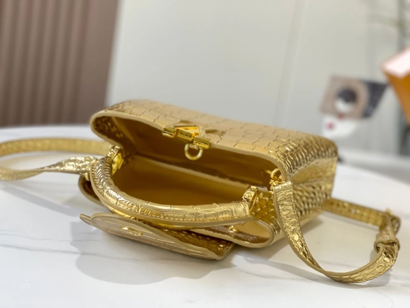 LV Capucines Bags 4081B-0284