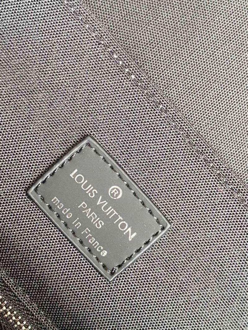 LV Backpacks 4081B-0318