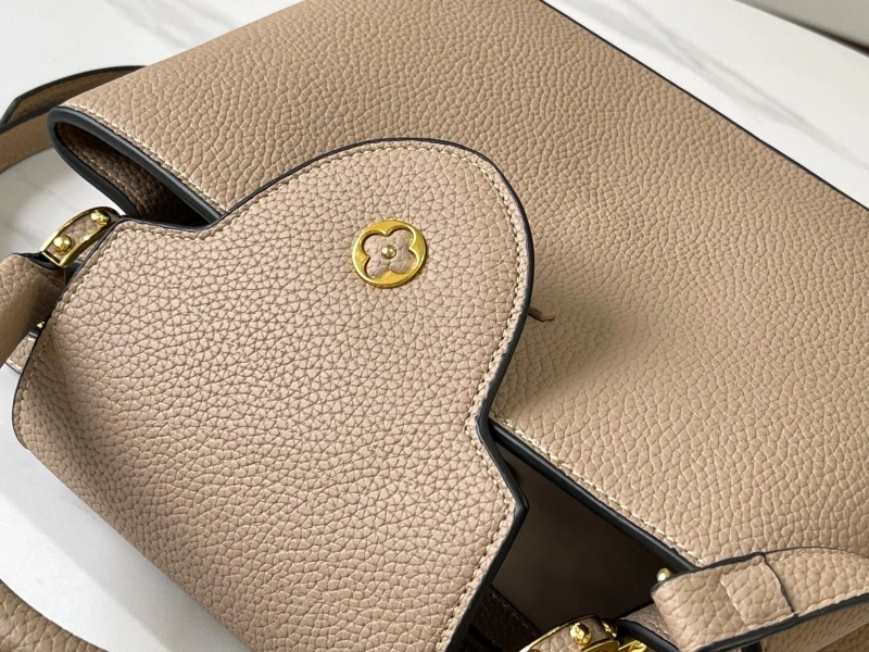 LV Capucines Bags 4081B-0397