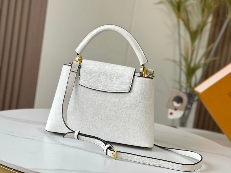 LV Capucines Bags 4081B-0400