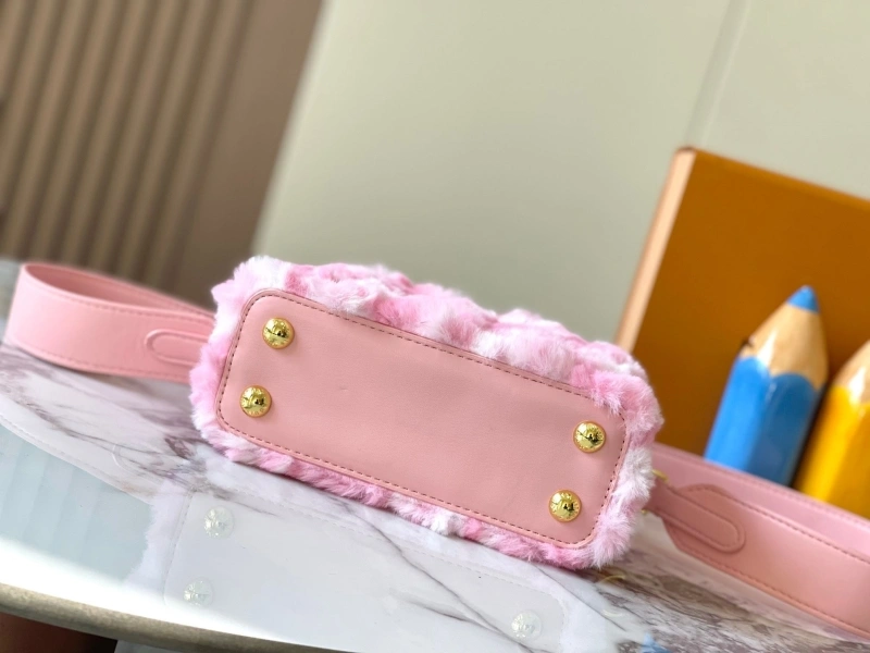 LV Capucines Bags 4081B-0452