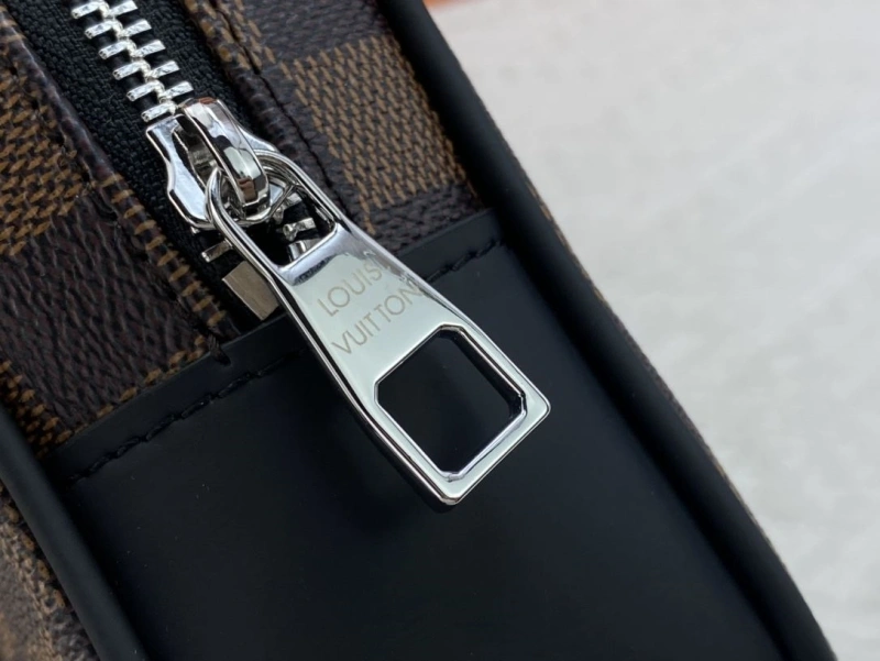 LV Clutch Bags 4081B-0514