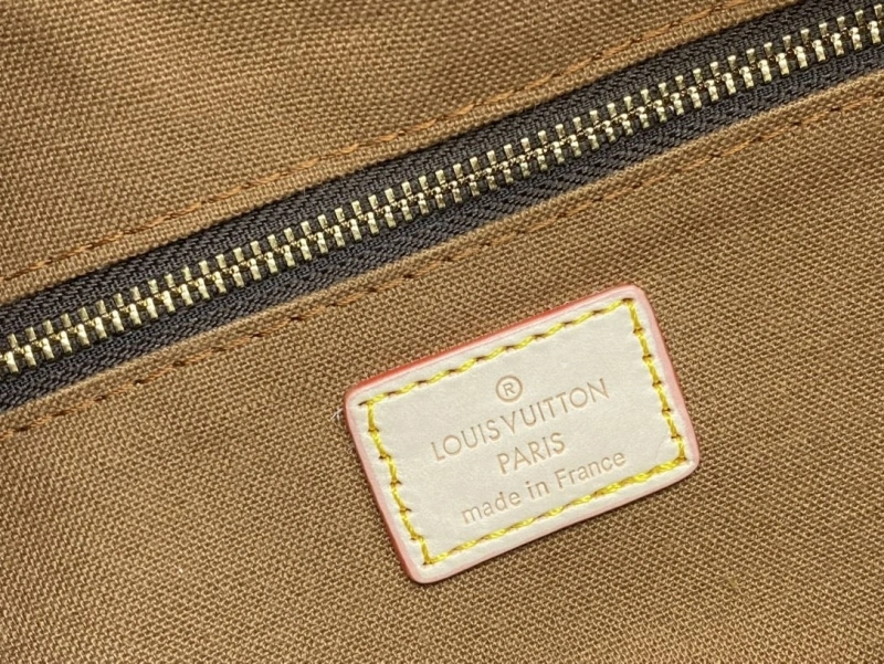 LV Cosmetic Bags 4081B-0531