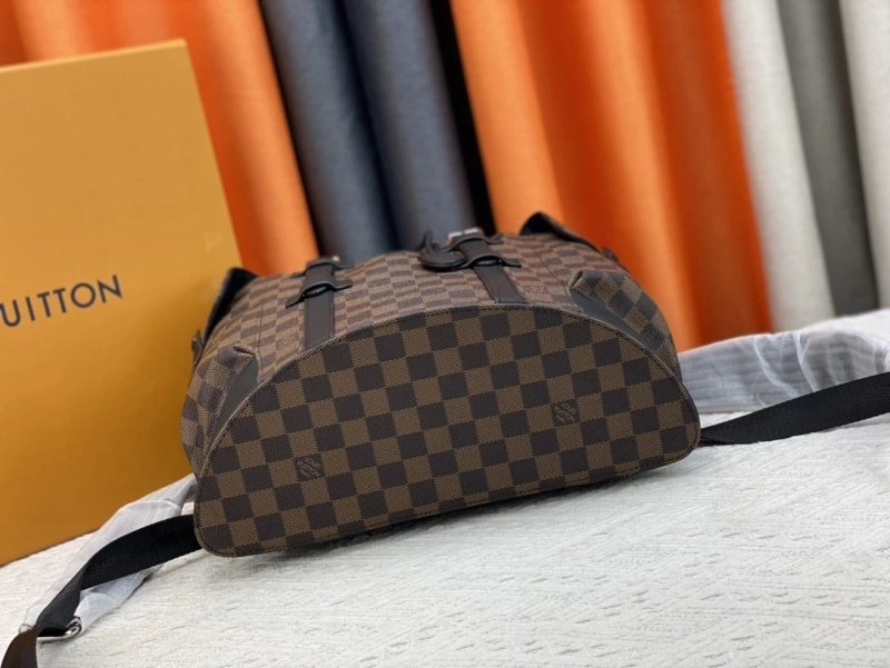 LV Backpacks 4081B-0582
