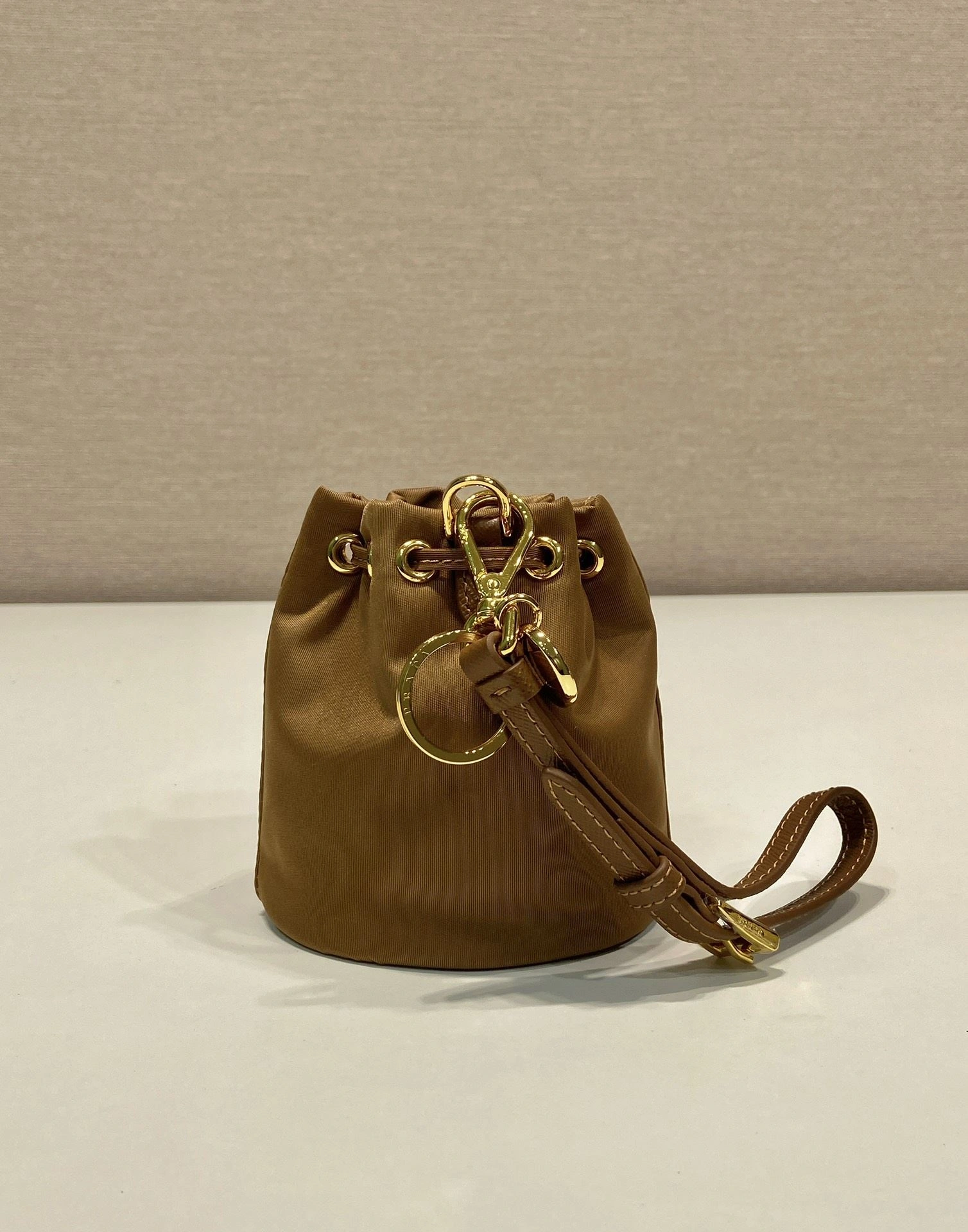 Pra*a bucket bags 4099a-0165