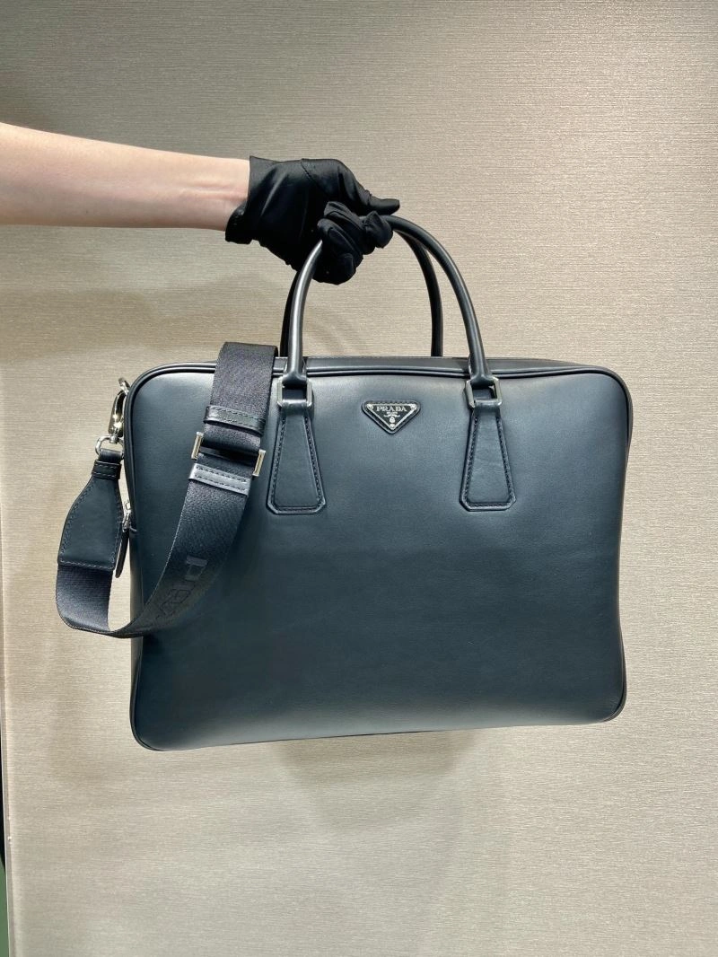 Pra*a briefcase 4099f-0117