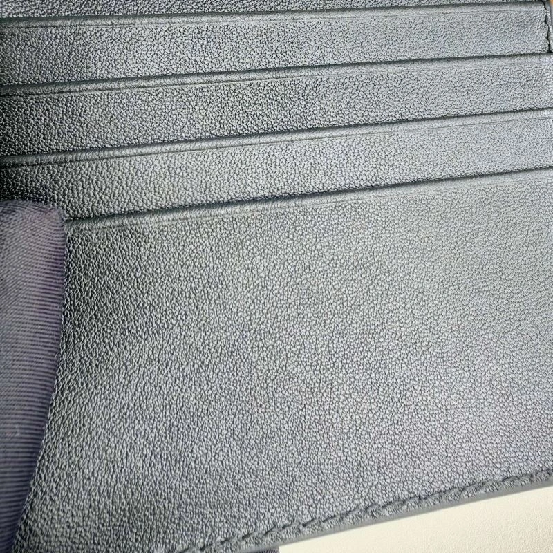 Bv*b*rry wallets 4115-0054