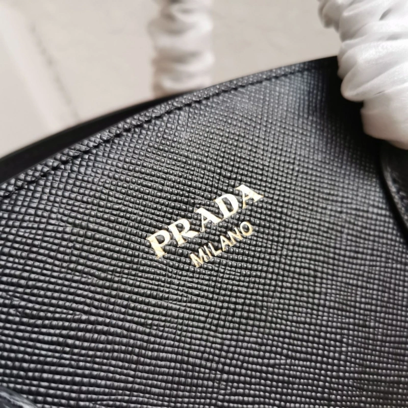 Pra*a shopping bags 4137d-0151