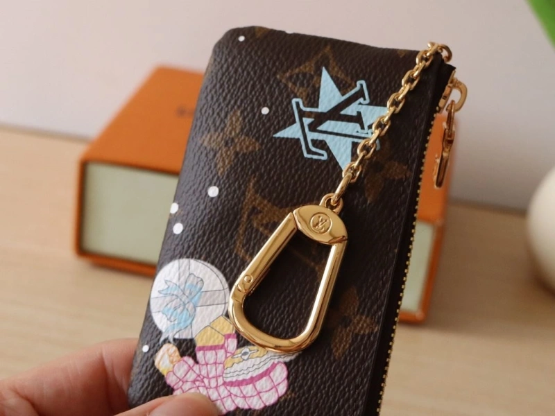 LV Wallets 4178A-0048