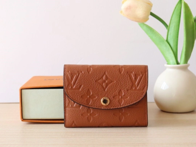 LV Wallets 4178A-0051